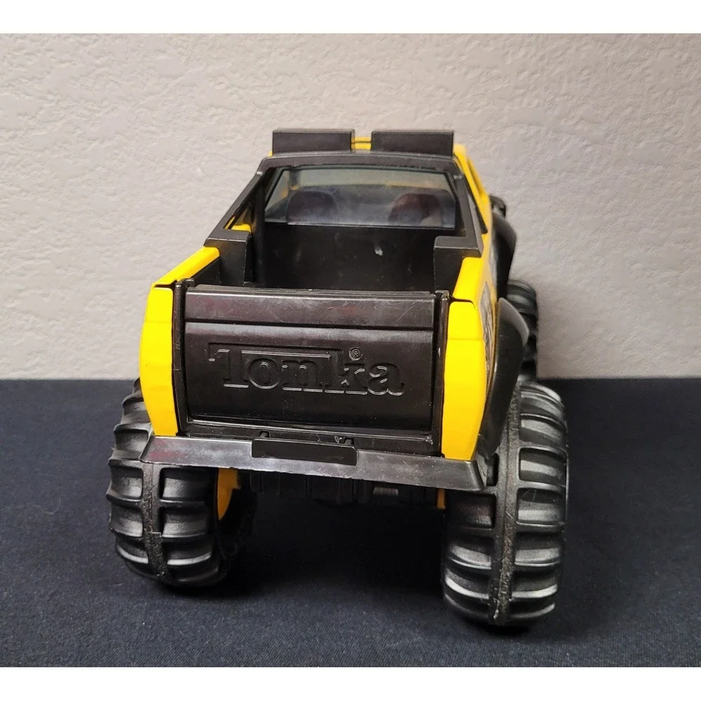 Tonka Steel Classics 4x4 Pickup Truck 2012 Funrise Tonka Hasbro #92013 (no winch